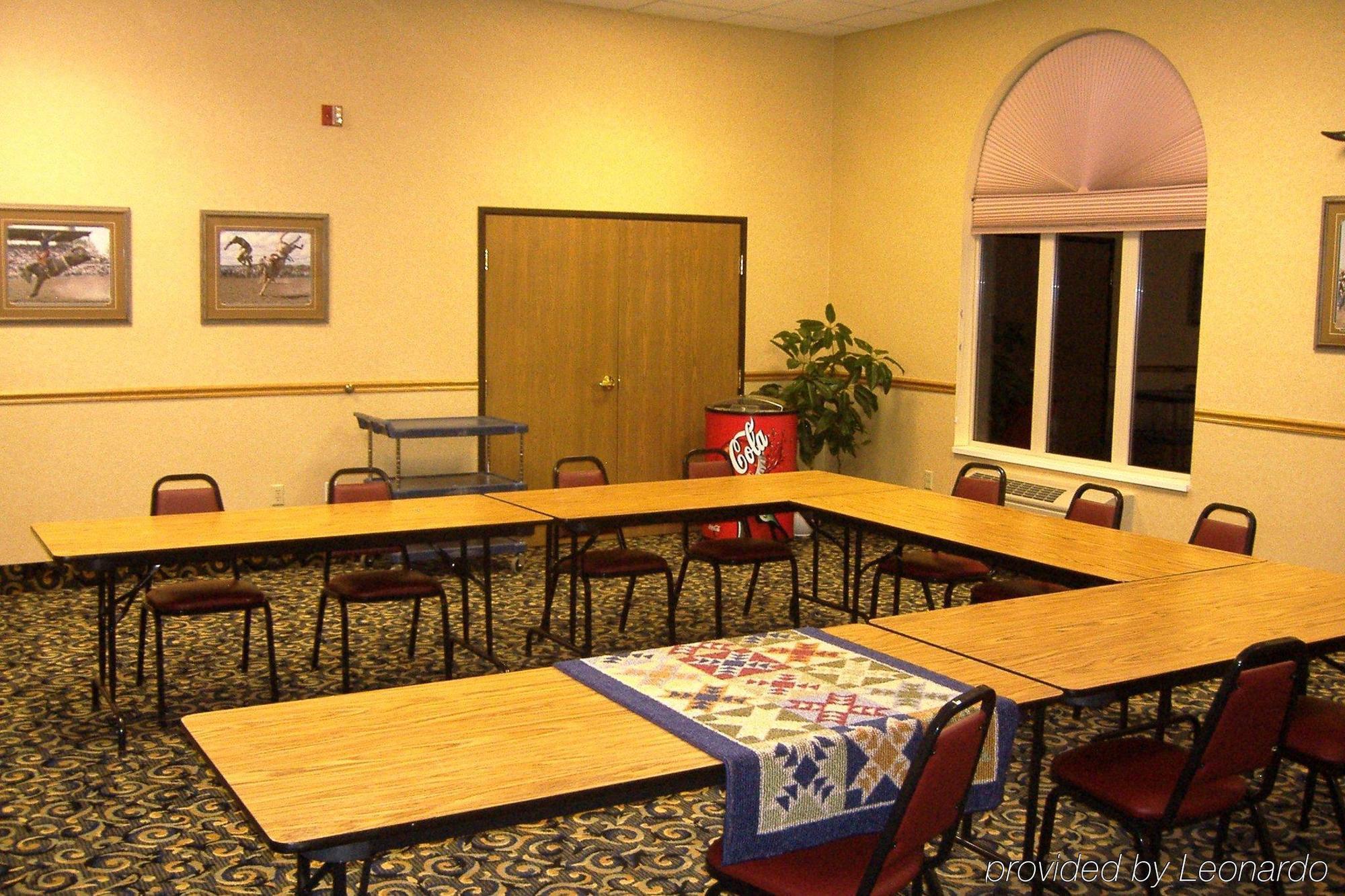Holiday Inn Express Miles City Facilities photo